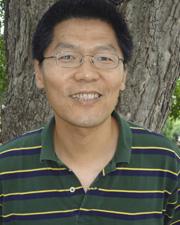 Xingong Li